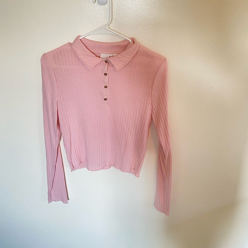 NWOT Pink Pointelle Collared Long Sleeve Top W Buttons and Lettuce Edge